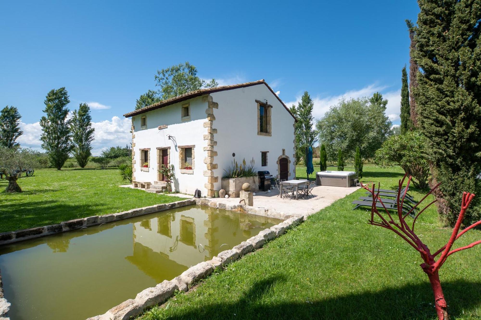 Villa Mas Des Eaux Claires Arles Camargue Saint-Gilles  Exterior foto